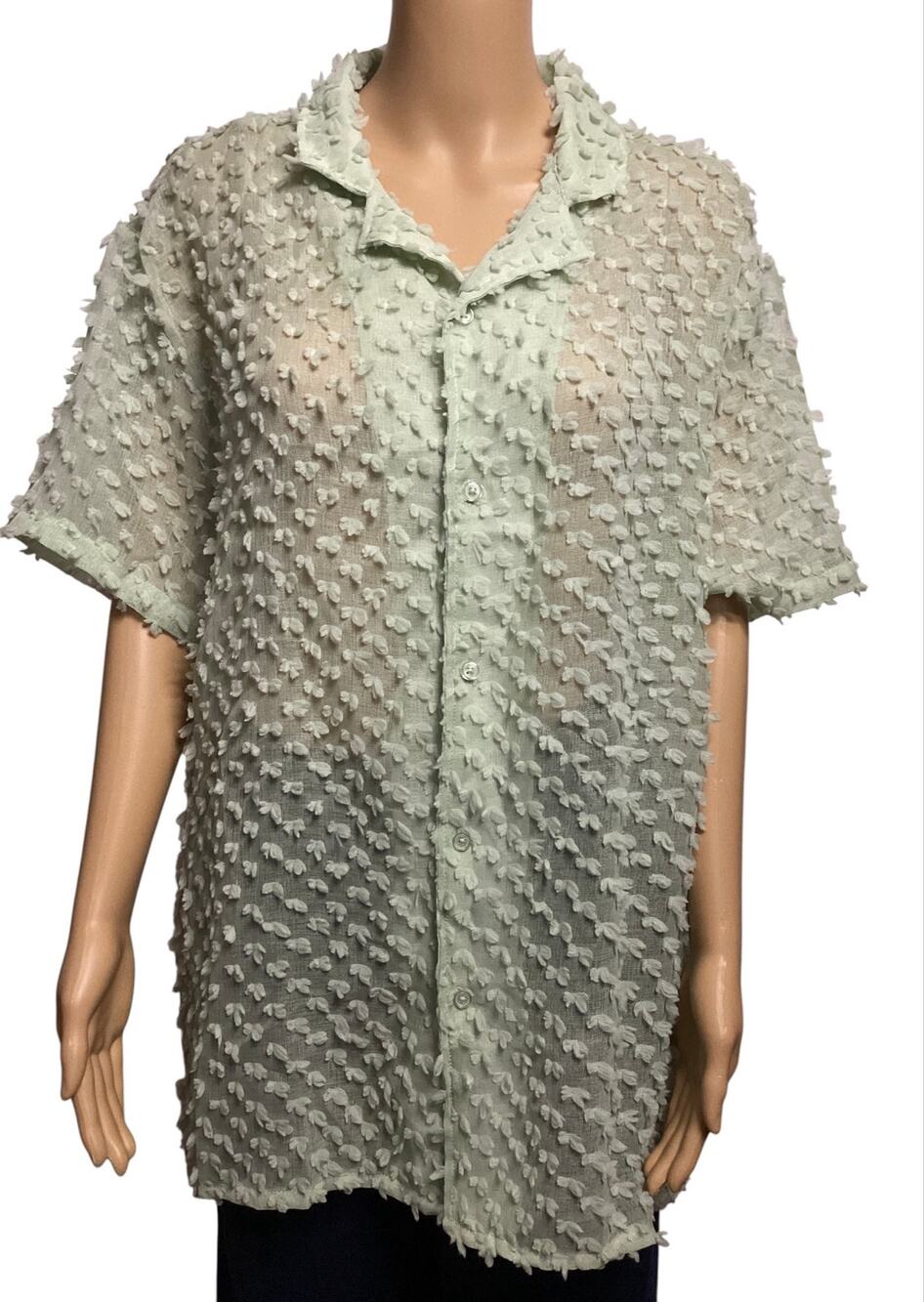 Negative Space mint green textured clip-dot short-sleeve button-up shirt sz XL